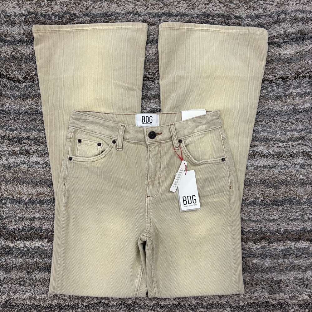 Urban Outfitters BDG Mid Rise Flare Jeans Sz 27Wx32L NWT | BDG Flare Jeans NEW - - Picture 3 of 13